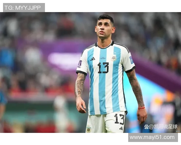 《全球足坛50大传奇球星盘点 谁是最具影响力的足球偶像》 《全球足坛50大传奇球星盘点 谁是最具影响力的足球偶像》